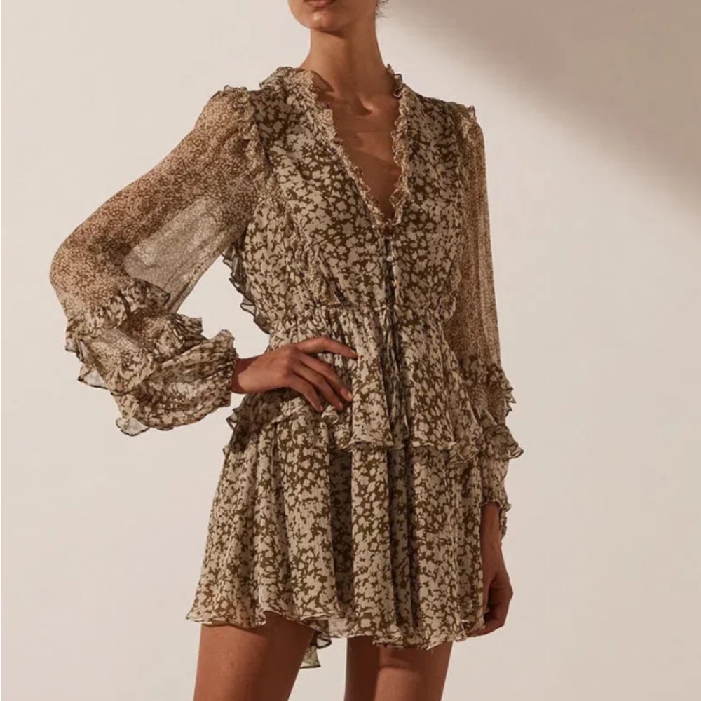 NWT Shona Joy Claudette Balloon Sleeve Drawstring Mini Dress inOlive/Cream Print